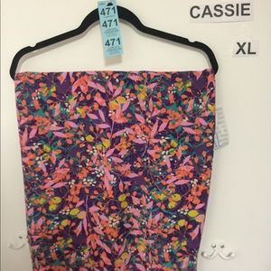 LulaRoe xl Cassie